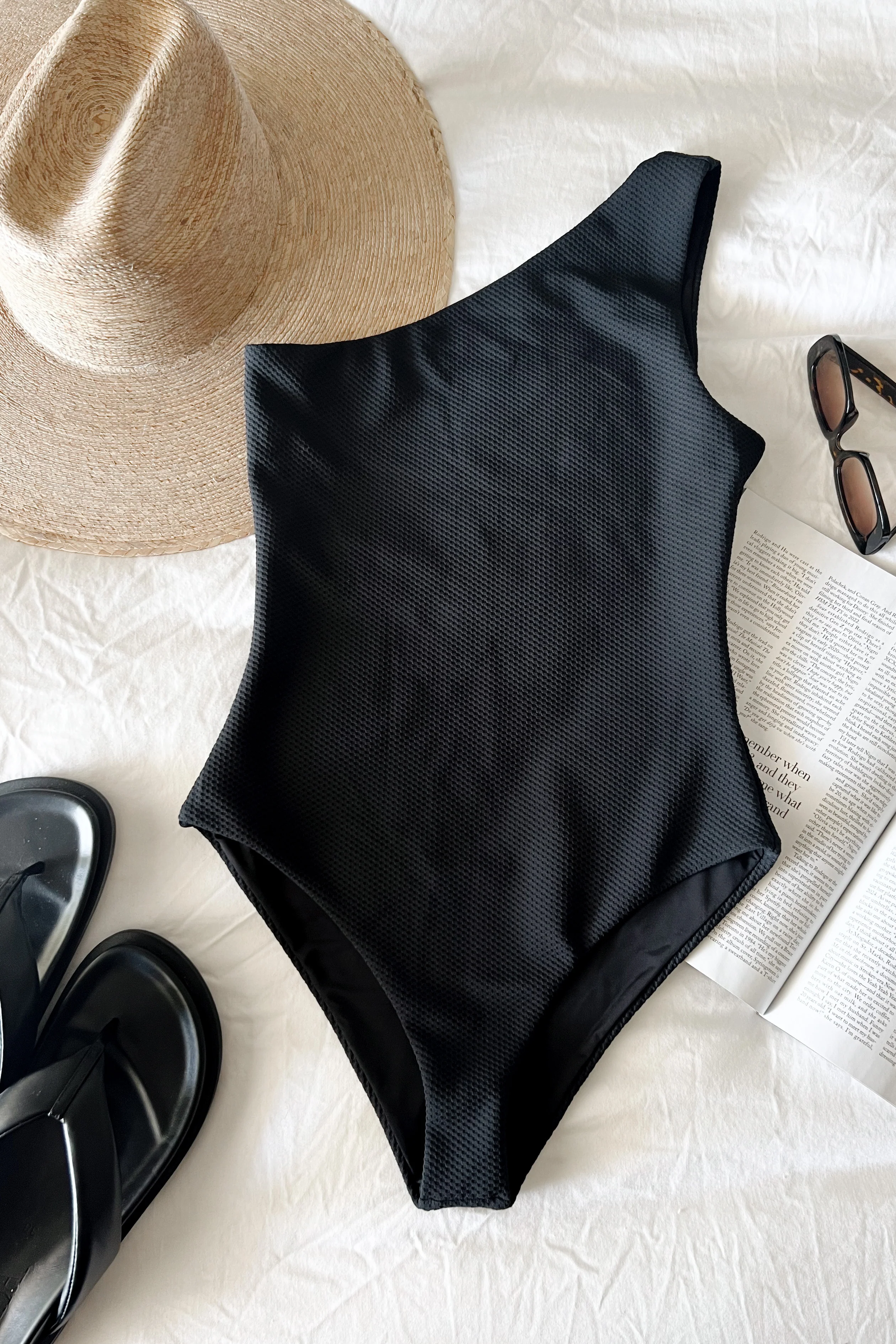 Alba One Piece Black Waffle - Image 7